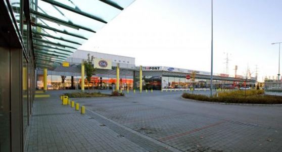 Stop Shop Bevásárlóközpont - Veszprém