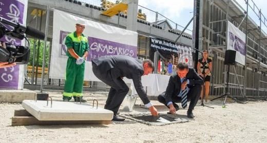 Alapkőletétel a Zsigmondy Vilmos Harkányi Gyógyfürdőkórházban