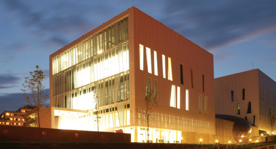 Science Building - videó az építkezésről