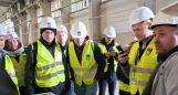Auf Einladung der Grabarics Kft nahmen Studenten der Ybl Miklós Fakultät für Bauingenieurwesen am 22.04.an einer Werksbesichtigungder Heveser Niederlassungvon Grabarics Vasbeton teil. 