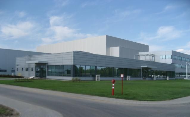 HANKOOK TIRE kiszolgáló épületei